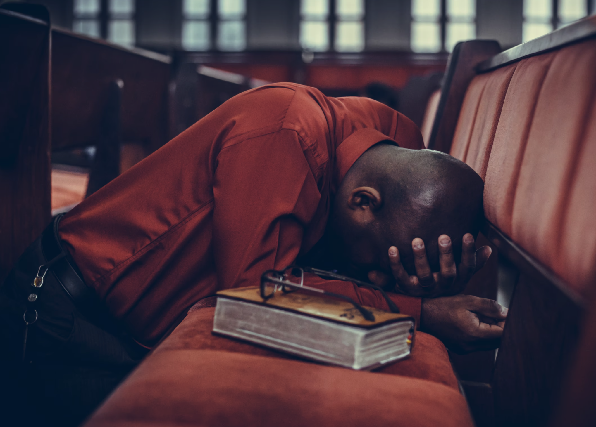 Free Praying Kneeling