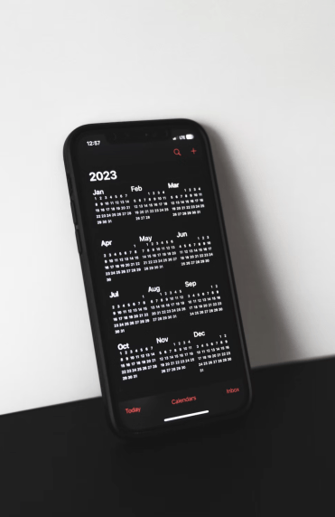 Free 2023 Calendar iPhone